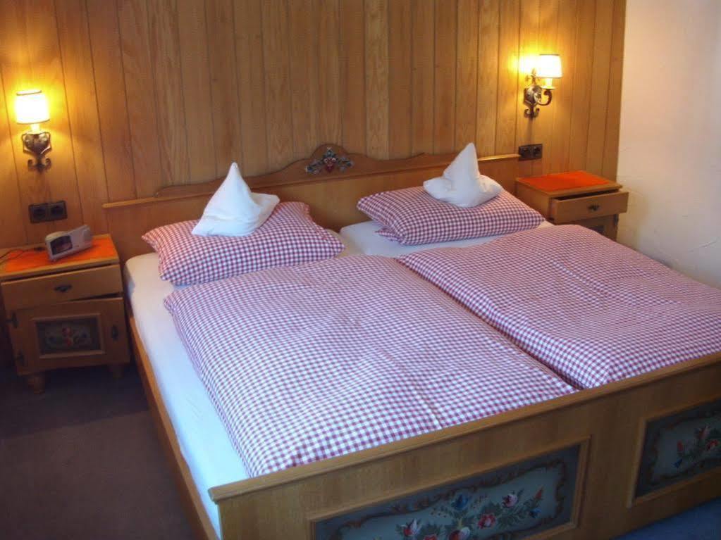 Pension Haus Seidenweber Schmallenberg Esterno foto